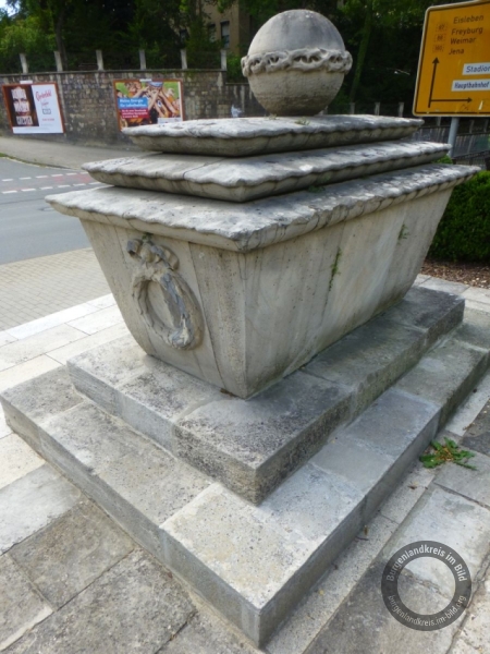 Denkmal für die Gefallenen des 4. Jägerbataillons an der Ecke Bergstraße / Spechsart in Naumburg (Saale) im Burgenlandkreis