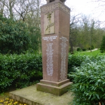 Denkmal für die Opfer des Faschismus im Stadtgarten in Weißenfels im Burgenlandkreis