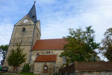 Dorfkirche von Großkorbetha bei Weißenfels im Burgenlandkreis